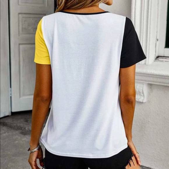Colorblock Round Neck Tee - Picture 3 of 4
